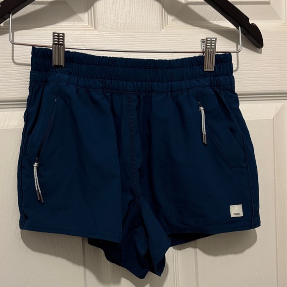 Vuori Pants - Vuori Women's Dash Short